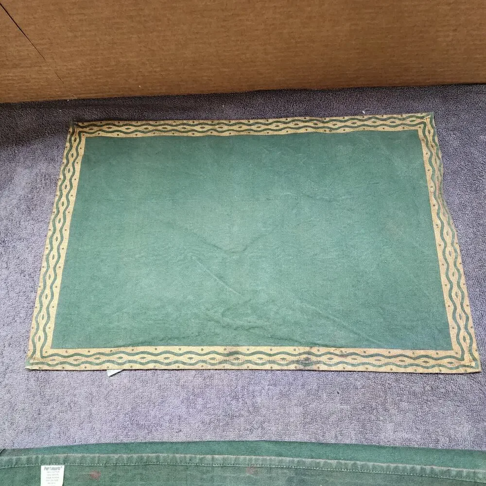 Vintage Pier 1 Imports 4 piece set green cotton placemats C b48